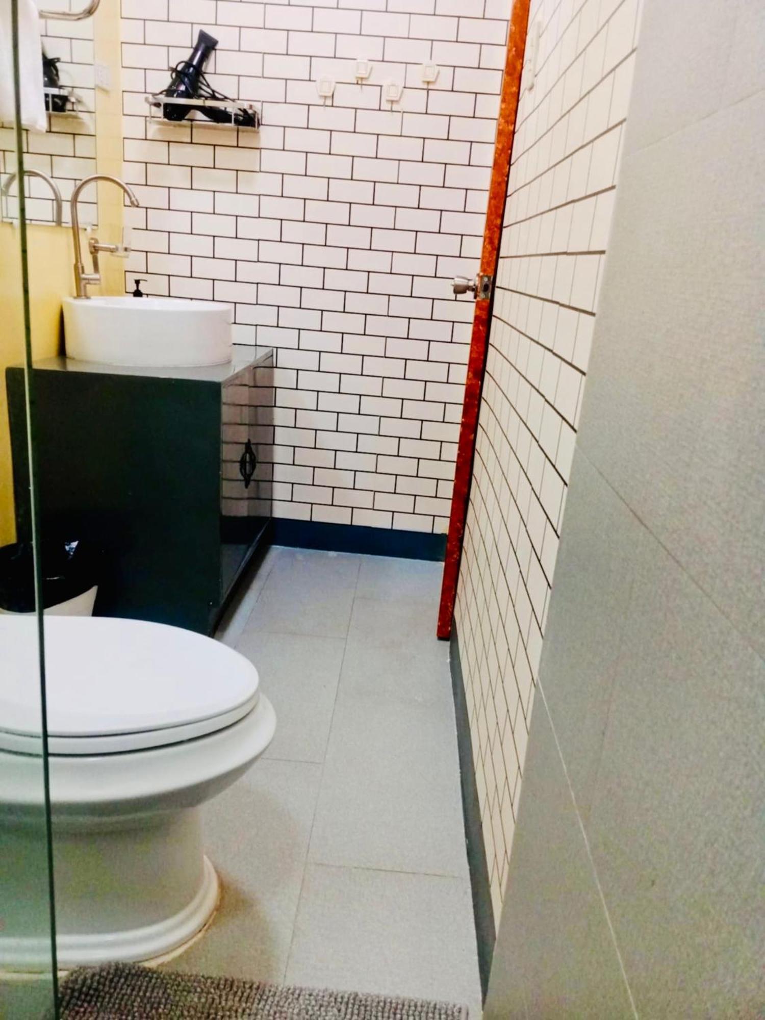 אל נידו Serena Rooms מראה חיצוני תמונה